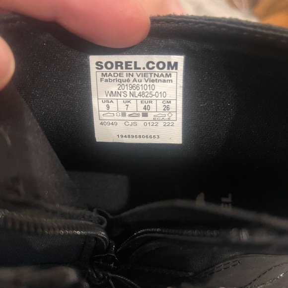 Sorel Black Sneakers with Stretchy Slip-On Design - Picture 7 of 7